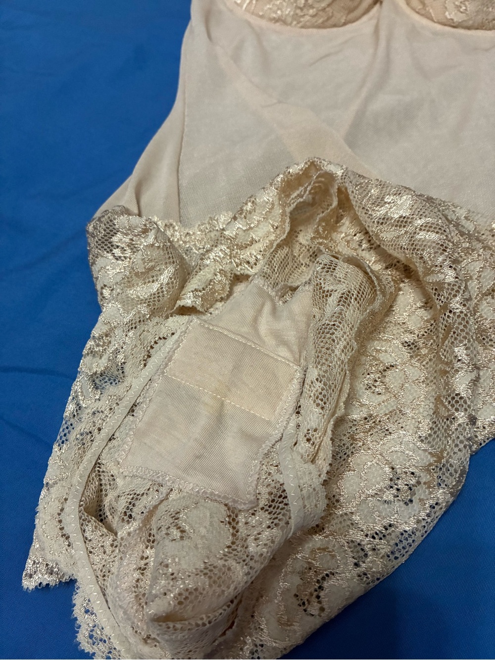 Ladies Lingerie - Picture 9 of 9